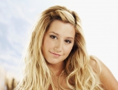 Ashley Tisdale - Wallpapers - Picture 22 - 1920x1200