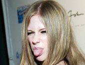 Avril Lavigne - Wallpapers - Picture 48 - 1024x768