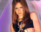 Avril Lavigne - Picture 31 - 1024x768