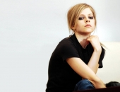Avril Lavigne - Wallpapers - Picture 84 - 1024x768