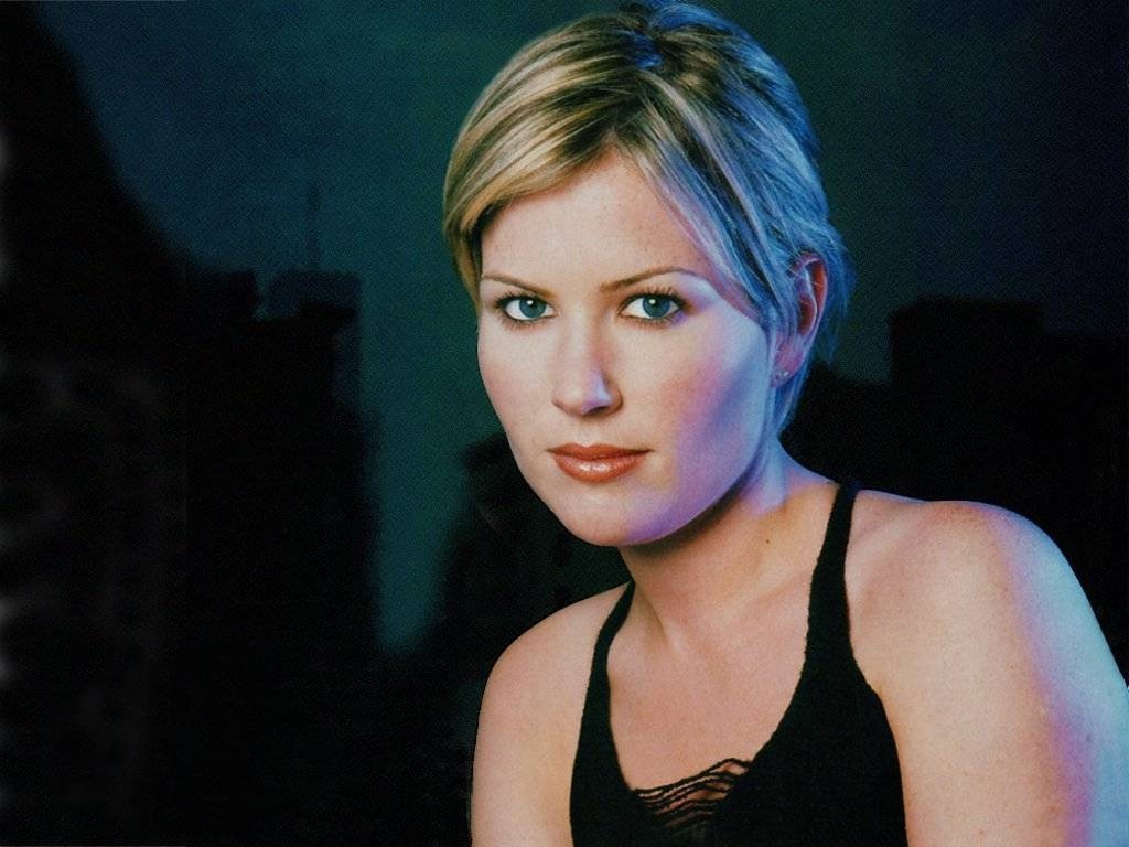 Dido Armstrong Aka Dido Florian Cloud De Bounevialle O Malley 
