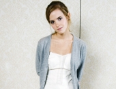Emma Watson - Wallpapers - Picture 76 - 1920x1200