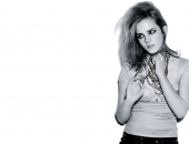 Emma Watson - Wallpapers - Picture 84 - 1920x1200