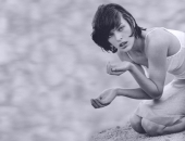 Milla Jovovich - Wallpapers - Picture 3 - 1024x768