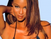 Tyra Banks - Wallpapers - Picture 77 - 1024x768